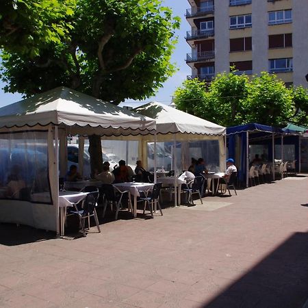Pension "La Marina" Кастро-Урдіалес Екстер'єр фото