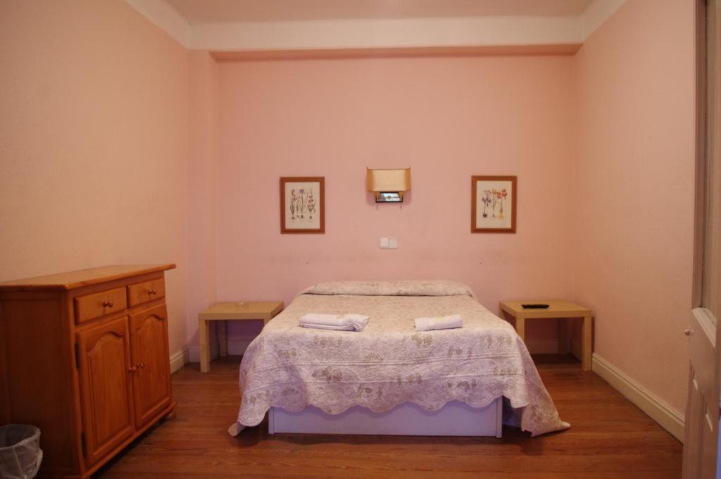 Pension "La Marina" Кастро-Урдіалес Номер фото